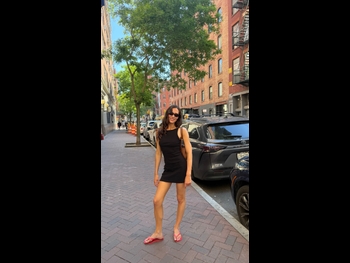  alt="Sydney Carlson"