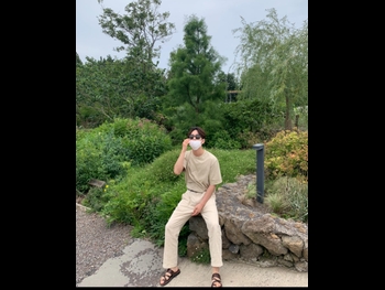  alt="Park Jin-young"