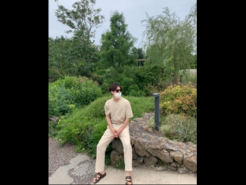  alt="Park Jin-young"