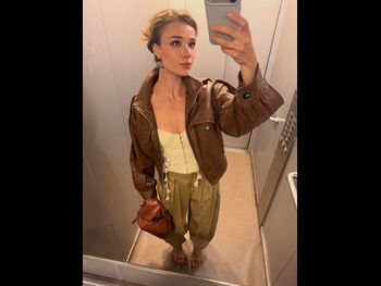  alt="Yulia Buinovskaya"