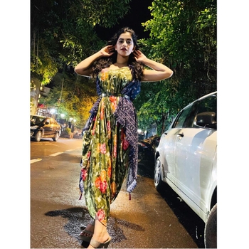 Alisha Parveen Khan