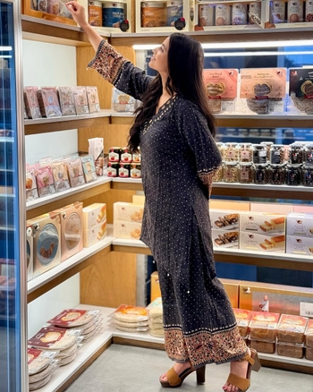 Alisha Parveen Khan