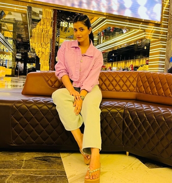 Alisha Parveen Khan