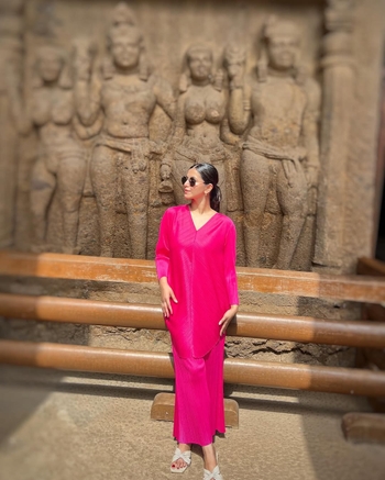 Alisha Parveen Khan