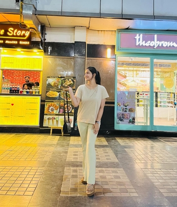 Alisha Parveen Khan