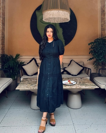 Alisha Parveen Khan