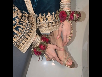  alt="Farhana Bhat"
