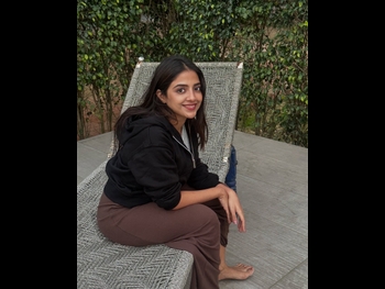  alt="Khushi Dubey"