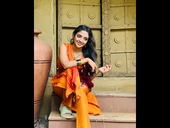  alt="Khushi Dubey"