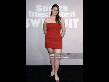  alt="Adrianna Maher"