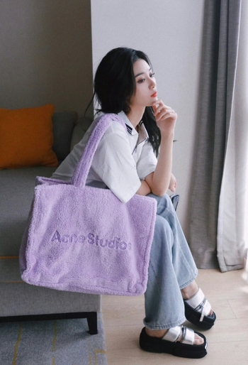 Yiyang Xu