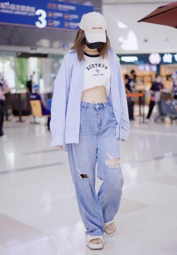 Yiyang Xu