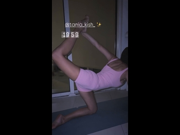  alt="Viktoriya Varley"