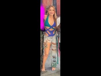  alt="Shakira"