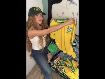  alt="Shakira"