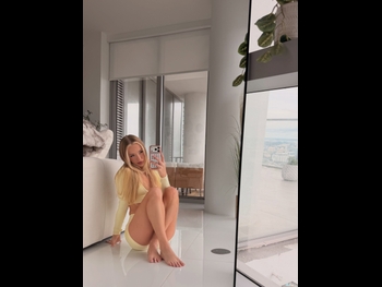  alt="Julia Filippo"