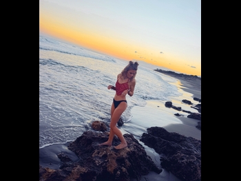  alt="Hollie Bennett"