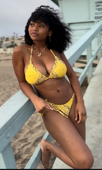 Kiana Nicole Washington