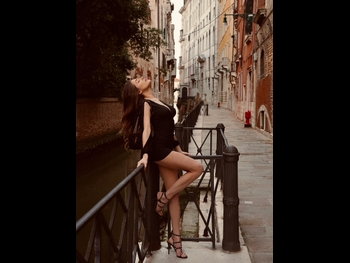  alt="Asia Gianese"