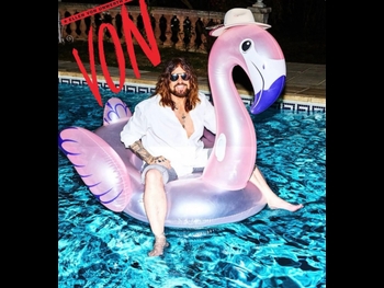  alt="Billy Ray Cyrus"
