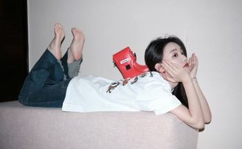 Yiyi Jiang