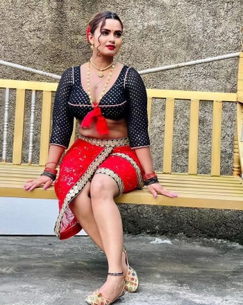 Neelam Giri
