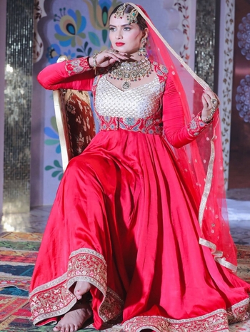 Neelam Giri