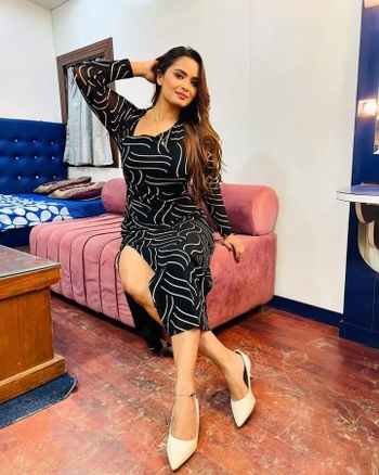 Neelam Giri