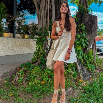 Laura de León Cespedes