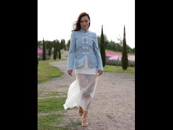  alt="Diana Gloster"