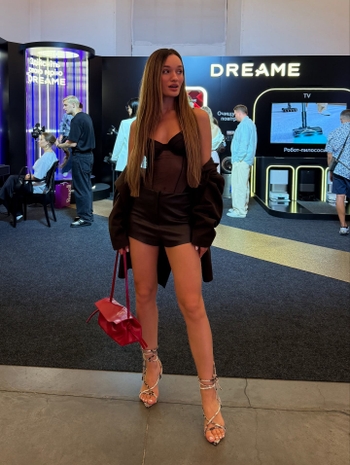 Diana Gloster