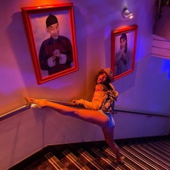Laura Lakshmi