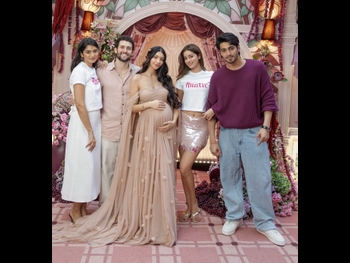  alt="Ananya Panday"