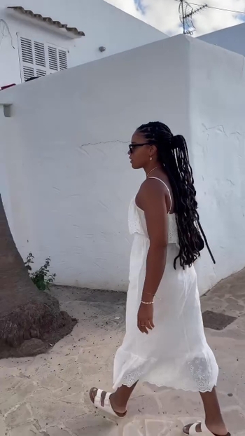 Yemisi Ogunleye