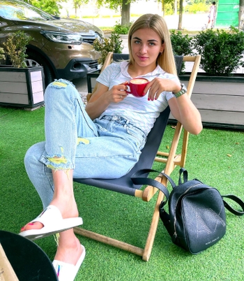 Alina Hrushyna-Akobiia