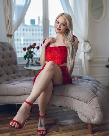 Danielle Denicola