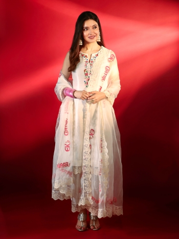 Divya Khossla