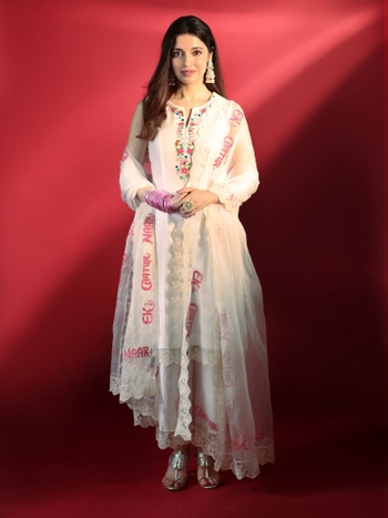 Divya Khossla