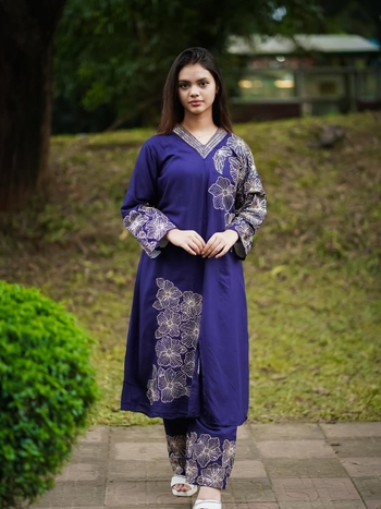 Moni Rai
