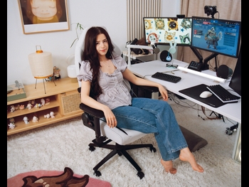  alt="Imane 'pokimane' Anys"