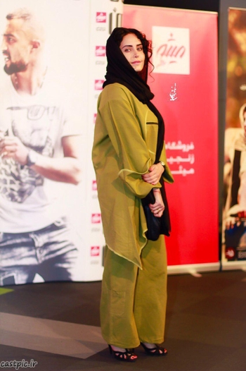 Elnaz Shakerdoost