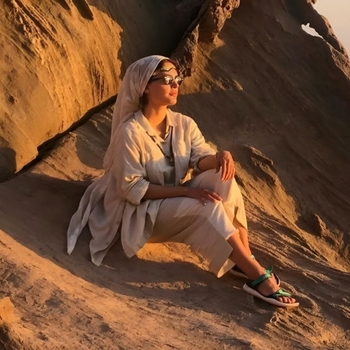 Elnaz Shakerdoost