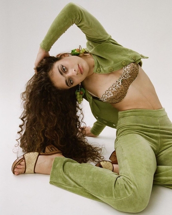 Deba Hekmat
