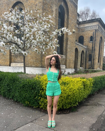 Deba Hekmat