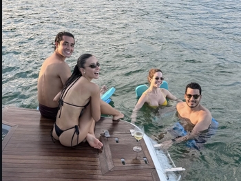 Lívia Nunes Marques