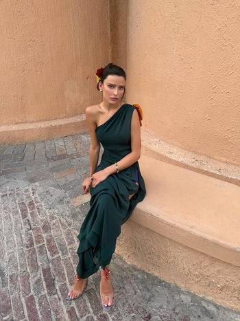 Lívia Nunes Marques