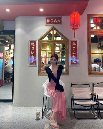 Yaxi Liu
