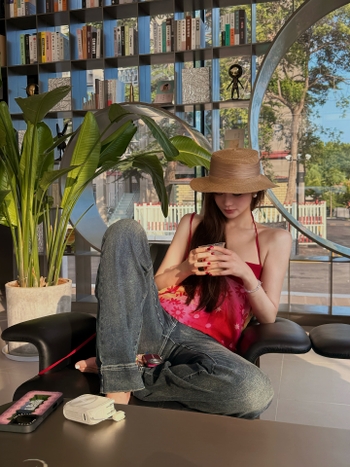 Yaxi Liu