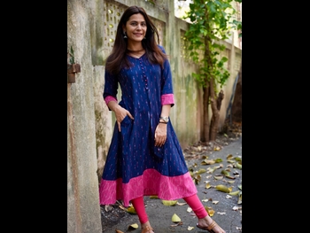  alt="Anuja Sathe"