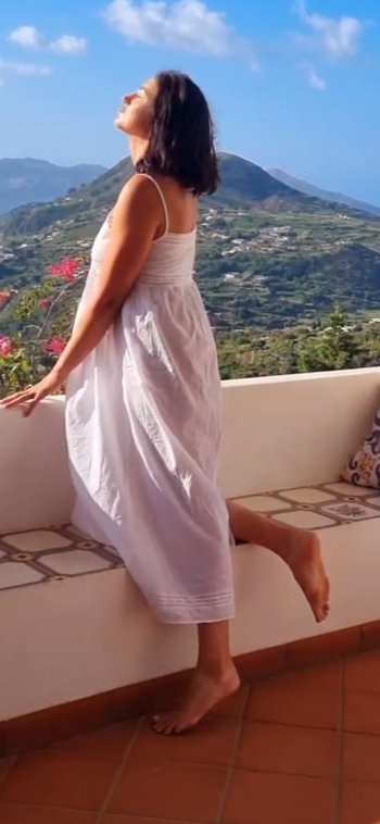 Lora Naydenova